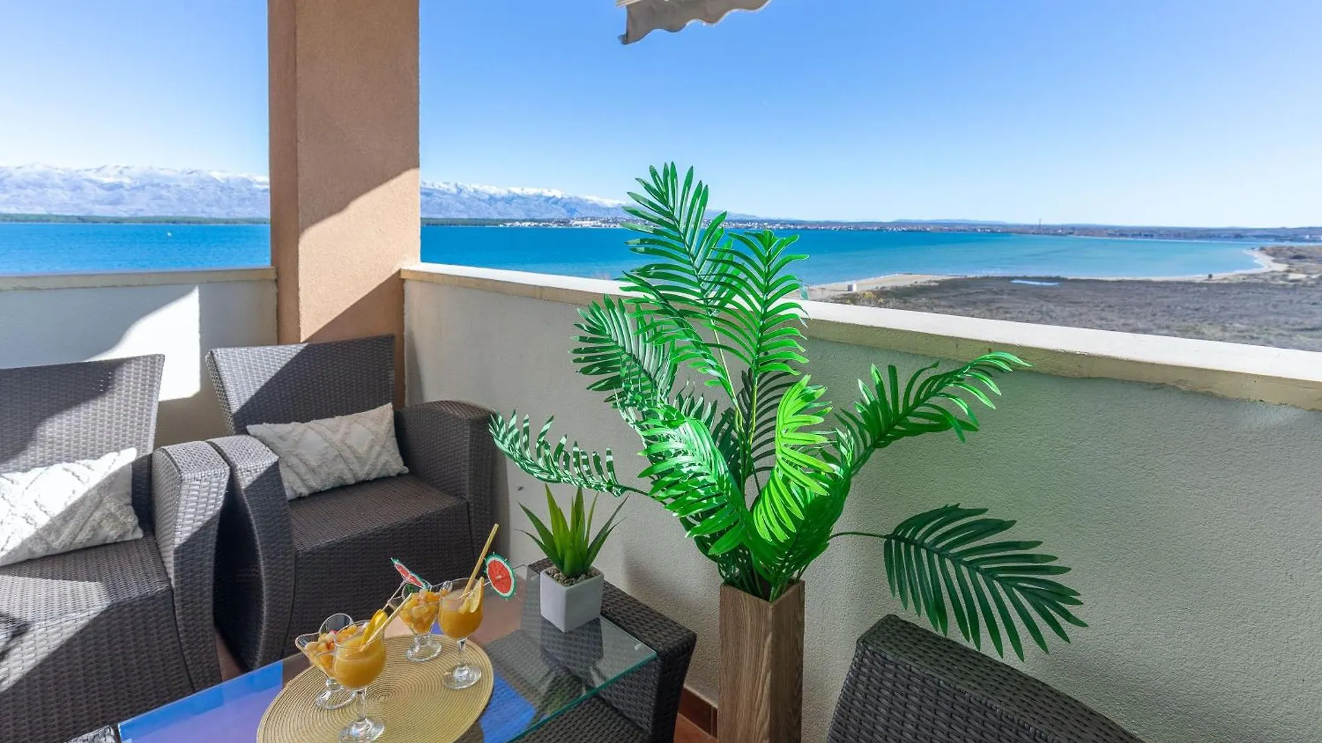 Apartment Sandstrand, No 4 Nin